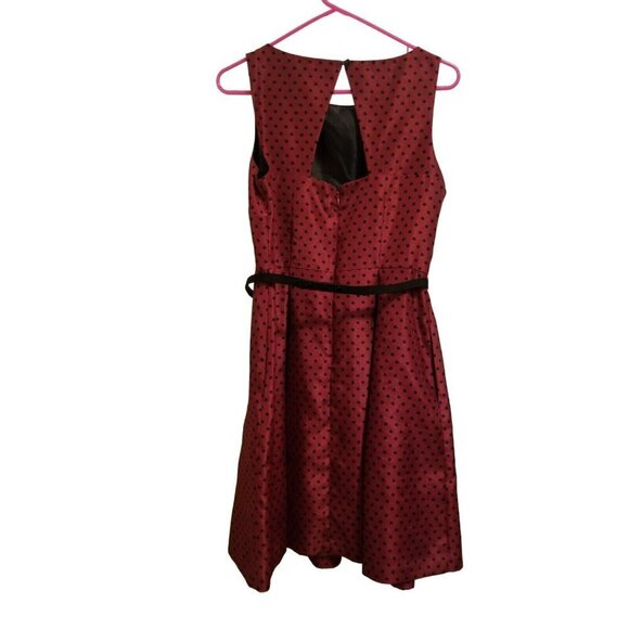 Danny And Nicole Dress Sz 8 Red With Black Polka Dots with black belt Pockets - Picture 2 of 12
